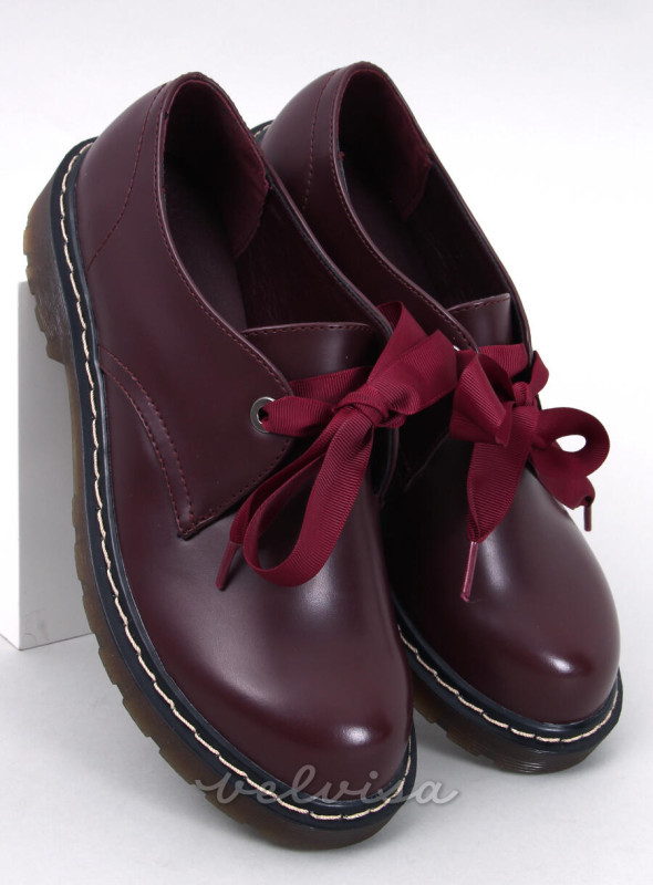 Mocassini bordeaux in stile Martens