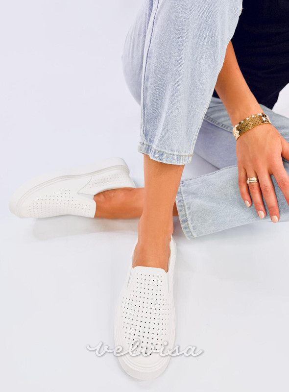 Sneakers slip-on traforate bianche
