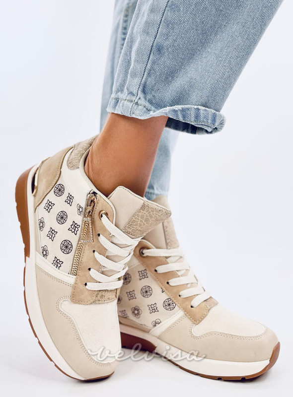 Sneakers beige chiaro con tacco alto con motivo