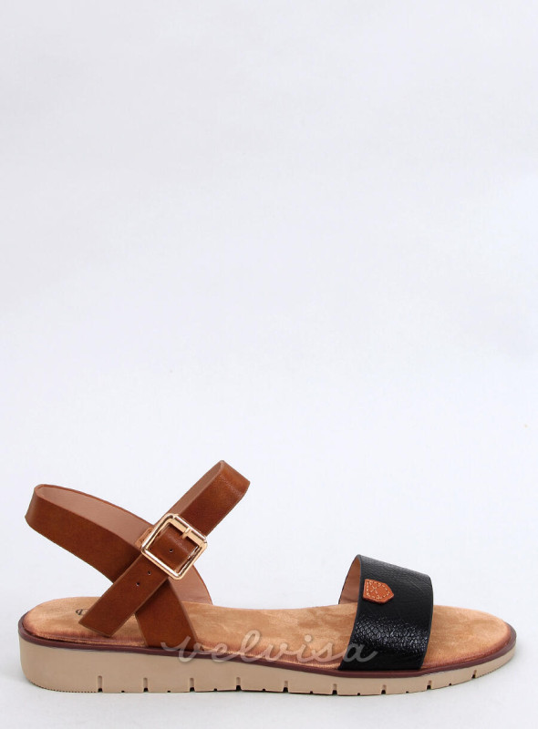 Sandali bassi realizzati in ecopelle nero/marrone