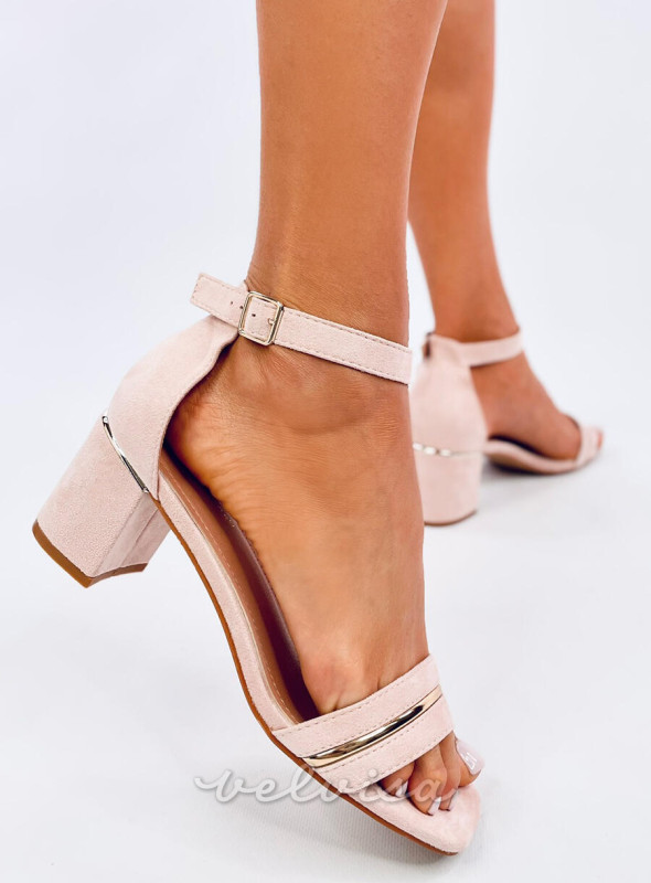 Sandali bassi eleganti rosa chiaro