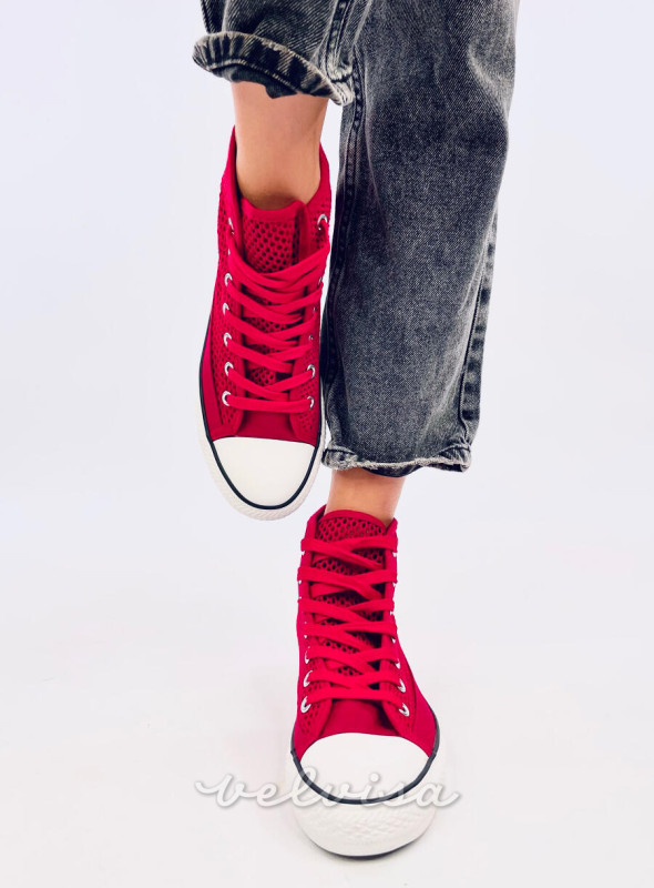 Sneakers rosse alte traforate