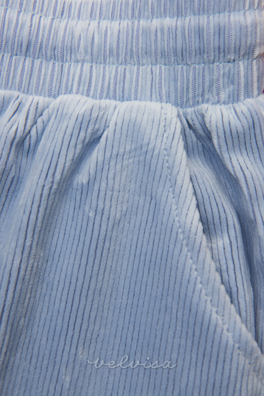 Svijetlo plave ležerne hlače s baršunastim uzorkom
