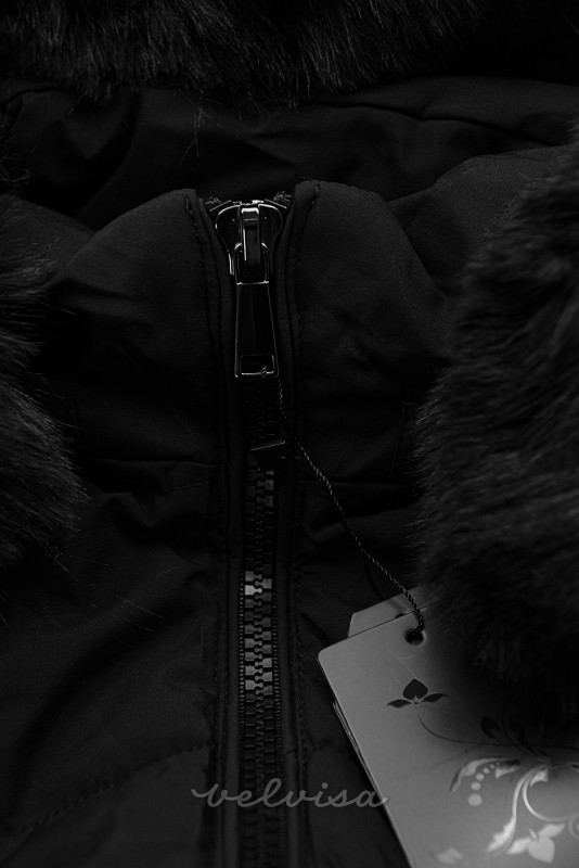 Giubbotto trapuntato nero con cappuccio e pelliccia