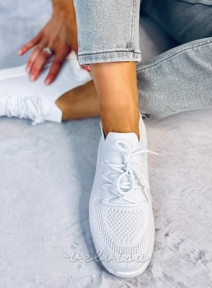 Sneakers bianche da donna realizzate in tessuto elastico