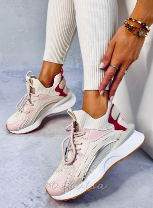Sneaker rosa con accenti colorati