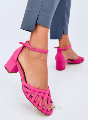 Ružičaste (boja fuksije) sandale s niskom petom