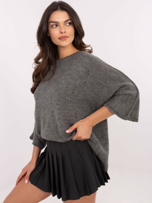 Maglione grigio elegante con maniche 3/4