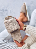Ciabatte da donna in ecopelliccia beige