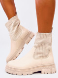 Stivaletti beige chiaro con tomaia elastica