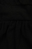 Abito corto nero con pizzo