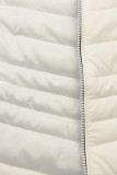 Gilet ecru dal taglio corto