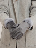 Guanti da donna grigi per l'inverno