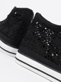 Sneakers nere perforate
