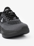 Sneakers leggeri neri con tomaia traspirante McArthur