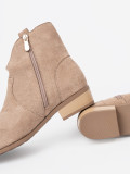 Stivaletti beige in suede