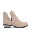 Stivaletti beige con ritagli