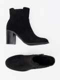 Stivaletti neri in suede con tacco a blocco