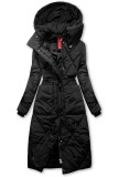 Giacca invernale nera con colletto extra alto
