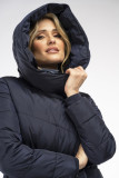 Giacca invernale blu scuro con colletto alto