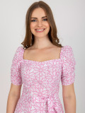 Abito in cotone bianco-rosa con motivo floreale