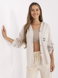 Camicia beige con cappuccio