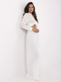 Pantaloni bianchi larghi