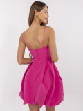 Abito cocktail rosa con spalline regolabili