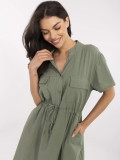 Abito khaki svasato con maniche corte