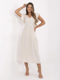 Abito beige svasato con scollatura a V