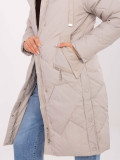 Cappotto lungo trapuntato beige con cappuccio