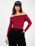 Blusa bordeaux con spalle scoperte