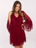 Mini abito svasato bordeaux con pizzo e laccetti