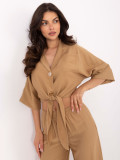 Elegantni komplet u camel boji
