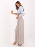 Pantaloni beige a gamba larga