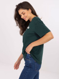 T-shirt elegante verde scuro con stampa