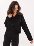 Camicia nera in cotone con tasche e colletto
