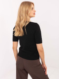 Pullover nero elegante con maniche corte