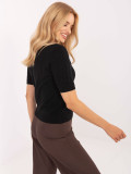Pullover nero elegante con maniche corte