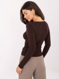 Elegante maglione marrone con scollo a V
