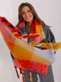 Sciarpa rossa elegante con frange