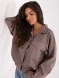 Camicia da donna beige in cotone con tasche