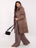 Cappotto lungo trapuntato beige con cappuccio