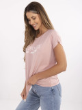 T-shirt stiloso con stampa in rosa chiaro