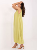 Abito oversize verde lime con scollatura a V