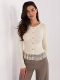 Elegante maglione beige con pizzo e bottoni