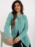 Cardigan lungo verde menta con bottoni e texture