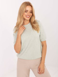 Elegante maglione color pistacchio