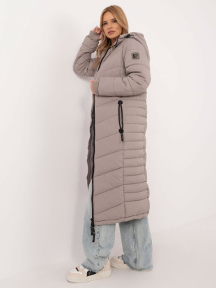 Cappotto lungo beige con fodera