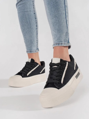 Sneaker platform neri e bianchi